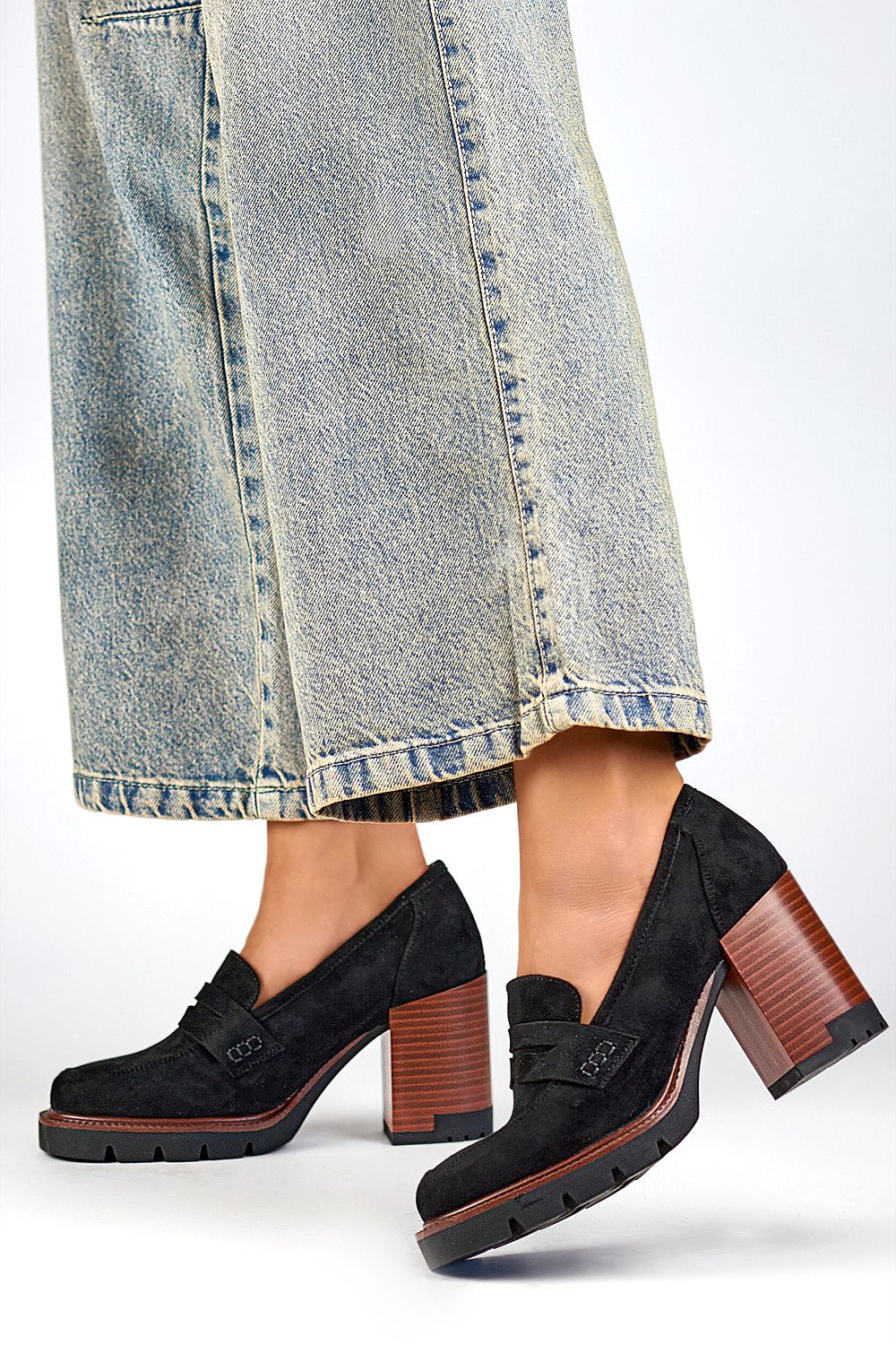 Block heel pumps model 200455 PRIMO 